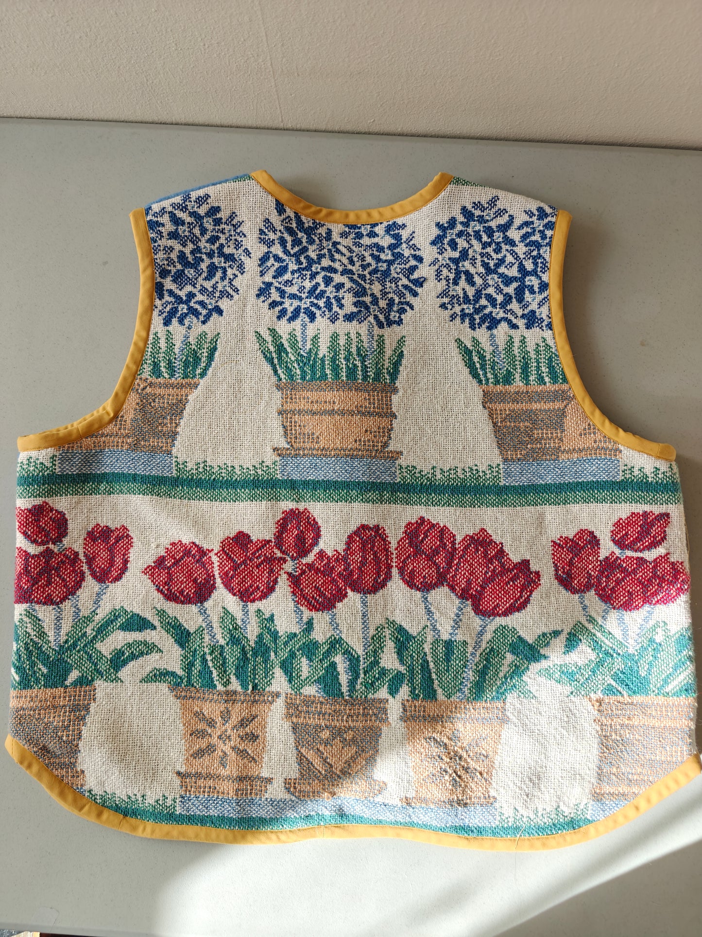 Spring Pocket